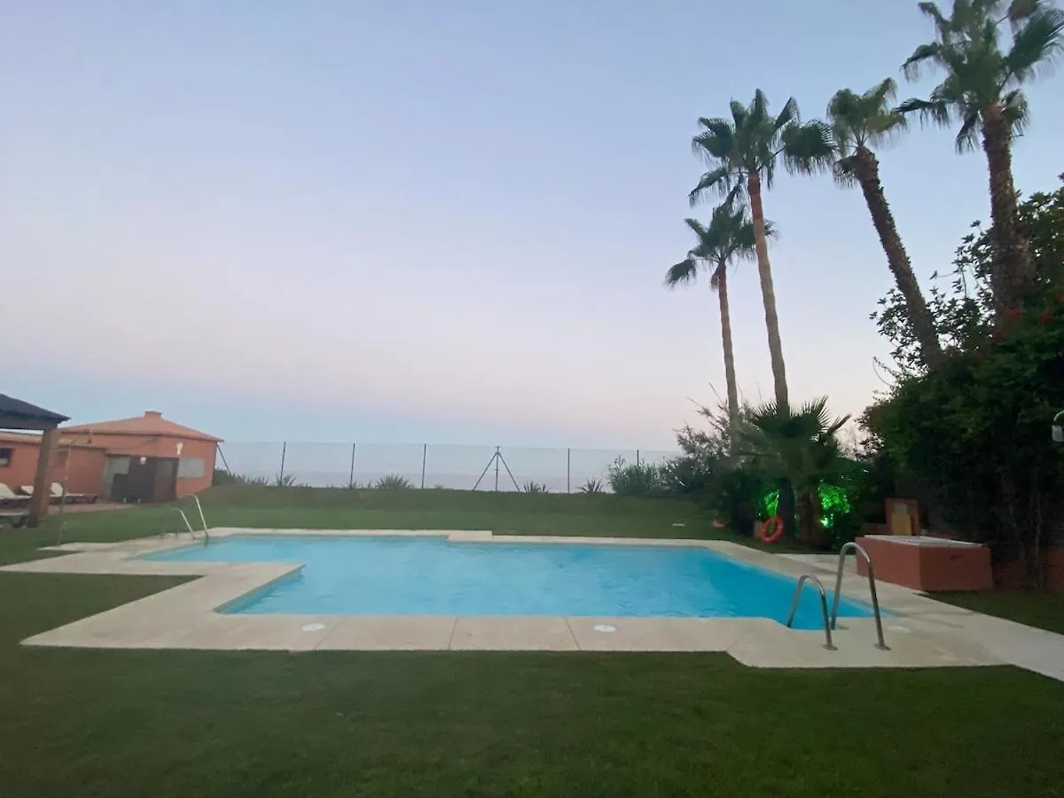Atico Tipo Loft En Primera Linea De Playa Almayate Alto Lejlighed